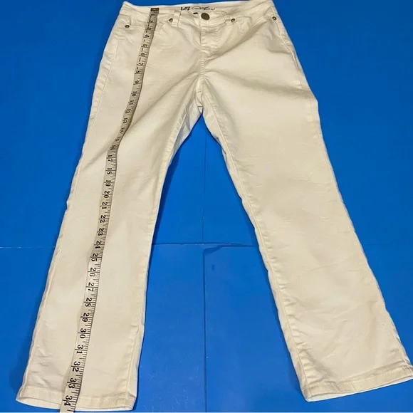 40. DG2 By Diane Gilman Stylish White Pants - Picture 6 of 9